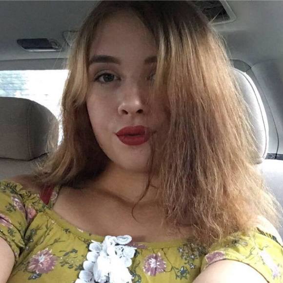 Meet your Posher, Brianna - Picture 1 of 1